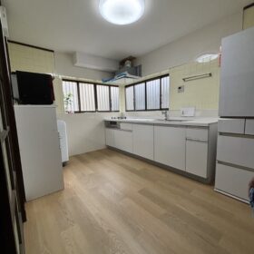 フロアタイル施工